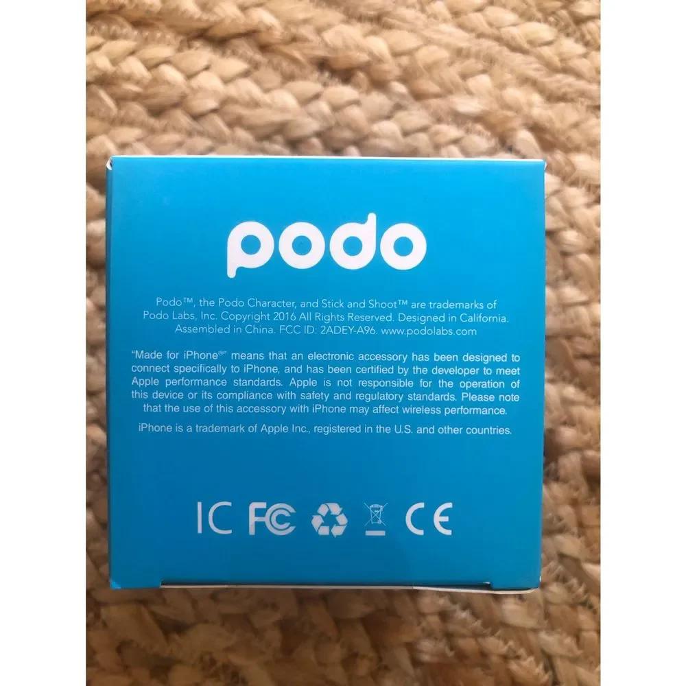Podo stick and shoot selfie camera